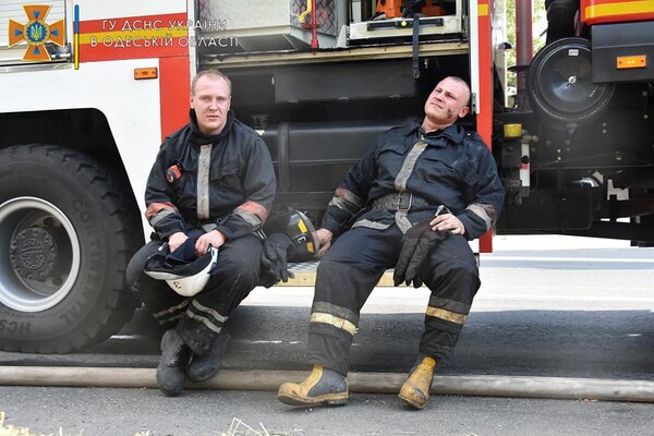 Пожары в ресторане и жилом доме: как прошли сутки у спасателей в Одессе фото 21