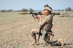 Морпехи в Одесской области тренировались наступать  фото