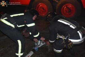 Ночью в одесской девятиэтажке произошел пожар: погибли два человека (фото, видео) фото 3