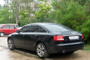 В Одесі помітили автомобіль з ексклюзивними номерами (фото) фото 3