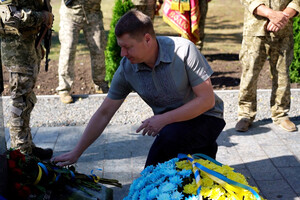 В зенитно-ракетной Одесской бригаде открыли мемориал памяти погибших сослуживцев фото 4
