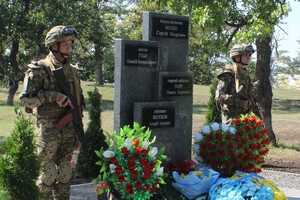 В зенитно-ракетной Одесской бригаде открыли мемориал памяти погибших сослуживцев фото 7