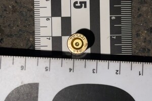 В центре Одессе пьяный мужчина устроил стрельбу, потому что прохожий слишком медленно шел  фото