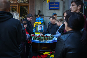 В Одессе прощались с погибшими морпехами  фото 5