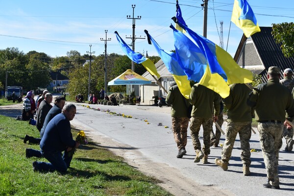 Одесская область простилась с еще одним защитником Украины фото 12