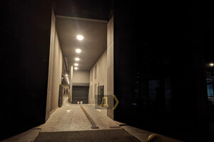 Странная экономия: как в Одессе по вечерам горят вывески и фонари (обновлено) фото 1