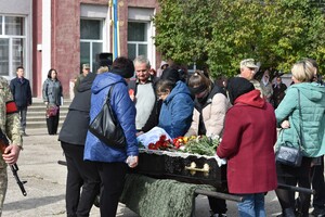 Ще двоє жителів Одеської області загинули на фронті фото 6