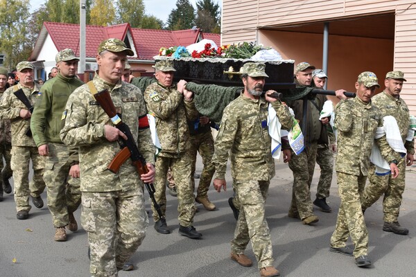 Ще двоє жителів Одеської області загинули на фронті фото 13