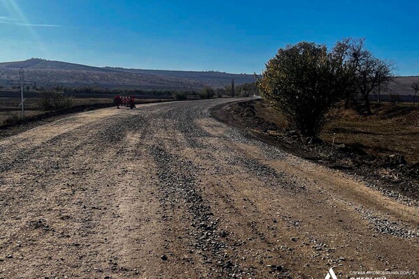 На границе с Молдовой в Одесской области стартовал аварийный ремонт дороги фото 5