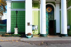 На будинках в Одесі з'явилися &quot;блакитні щити&quot; фото 4