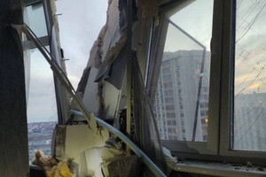 У багатоповерхівці передмістя Одеси вибухнув газовий балон (оновлено) фото 7