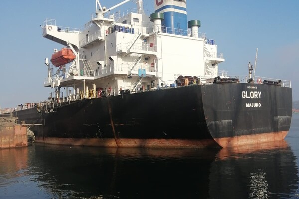 Ждут проверку месяц: за двое суток из портов Одесской области вышли девять судов фото 4