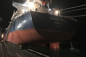 За двое суток из портов Одесской области вышли 11 судов фото