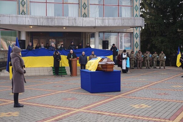 На Одещині попрощалися з двома загиблими героями фото 1