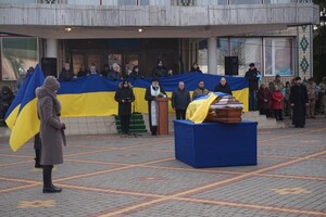 На Одещині попрощалися з двома загиблими героями фото 13