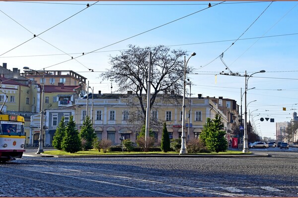 Как выглядит Одесса в 2023 году: первый новогодний фоторепортаж  фото 5