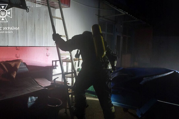 В Одессе на Таирова горело кафе фото 1