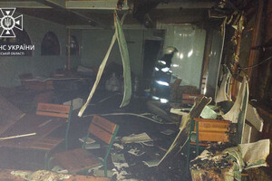 В Одессе на Таирова горело кафе фото 6