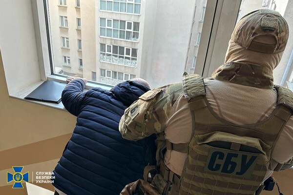СБУ задержала заместителя главы Одесской ОВА фото 2