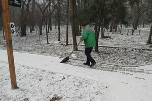 В Одессе и области идет снег: какая ситуация на дорогах фото 6