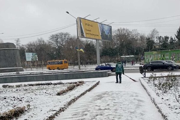 В Одессе и области идет снег: какая ситуация на дорогах фото 8