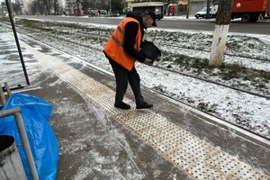 В Одессе и области идет снег: какая ситуация на дорогах фото 9