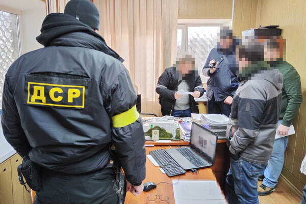 2 700 долларов за МАФ: в Одессе на взятке погорел чиновник поселковой администрации фото 2