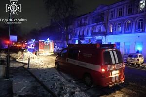 На Жуковского горел хостел: эвакуировали 24 человека фото 8