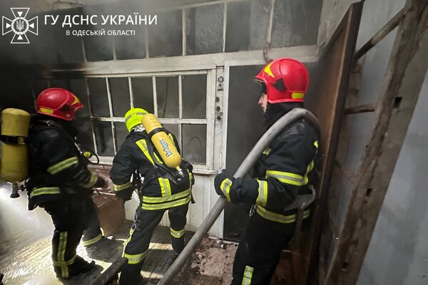 В Одессе горел дом на Дерибасовской: что известно фото 2