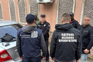 В Одесской области будут судить полицейского, который взял взятку у отца виновника ДТП фото 1