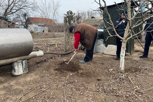 Под Одессой мужчина застрелил соседскую собаку и закопал ее у себя во дворе фото 2