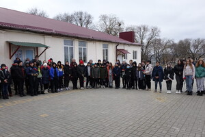 На Одещині відкрили меморіальну дошку на честь загиблого воїна Юрія Бондаренка фото 2