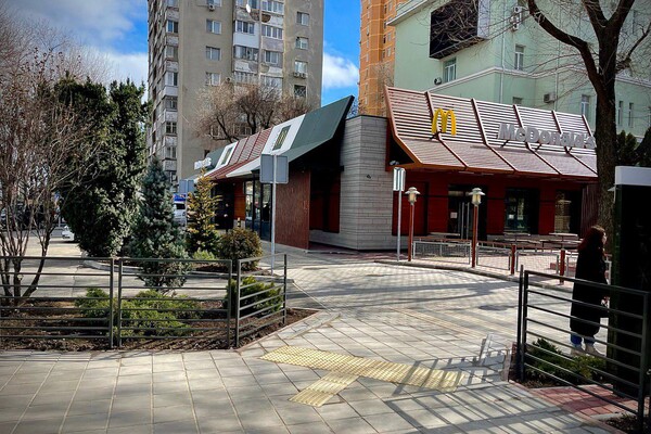 На Пятой станции Фонтана в Одессе переносят заезд-выезд МакДрайва фото 3