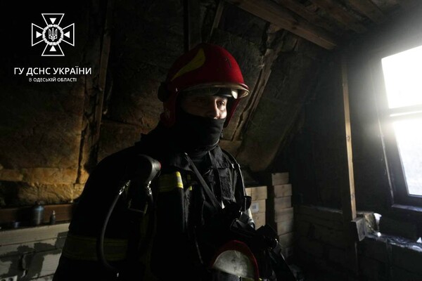 В Одессе горел мини-отель: есть пострадавший фото 1