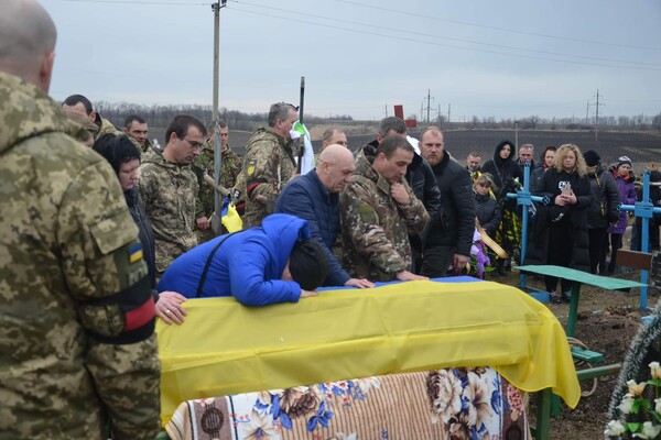 На Одещині попрощалися із захисником Русланом-Ігорем Жосаном фото 4