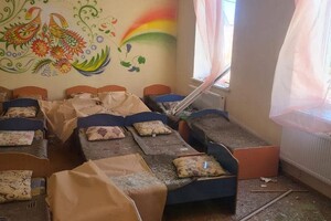 Оккупанты нанесли удар по Одесской области: пострадали детский сад и дома фото 5