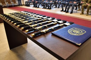 В Одессе состоялся выпуск офицеров Морской академии: выпускников поздравил Президент Украины фото 10