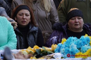 В Одессе простились с двумя погибшими защитниками фото