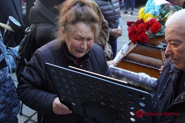 В Одессе простились с двумя погибшими защитниками фото 13