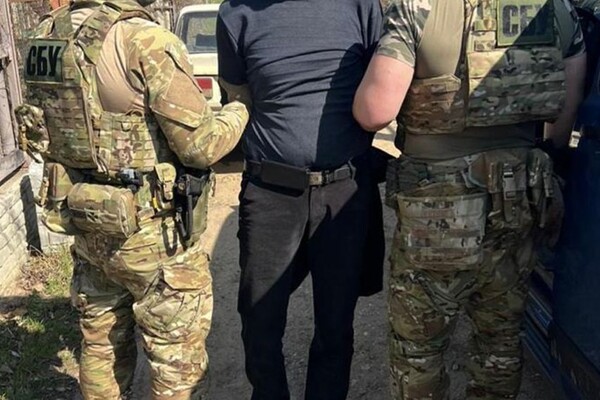 В Одесской области задержали &quot;последователя&quot; Стремоусова: он наводил ракеты на электроподстанции фото