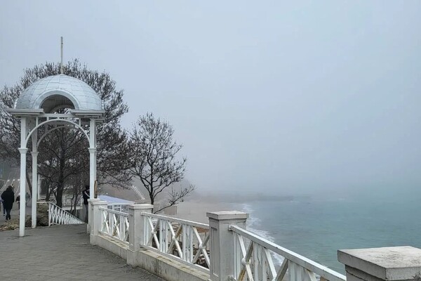 Квітневий туман в Одесі: дивись, як це красиво фото