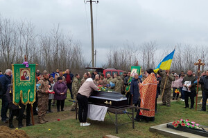 На Одещині попрощалися із загиблим захисником Романом Леонтьєвим фото 9