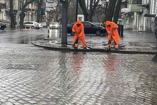 Дождь в Одессе: какая обстановка на дорогах  фото 9