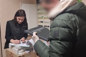 В полиции узнали, что в одесских стриптиз-барах работали проститутки  фото 5
