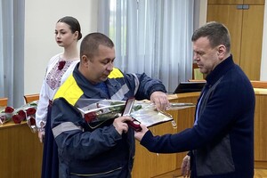 На Одещині вперше нагородили відзнакою Президента &quot;За оборону України&quot; фото 5