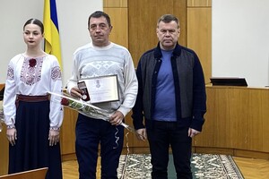 На Одещині вперше нагородили відзнакою Президента &quot;За оборону України&quot; фото 8