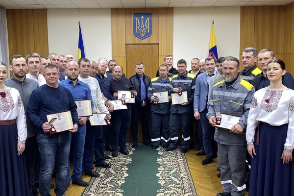 На Одещині вперше нагородили відзнакою Президента &quot;За оборону України&quot; фото 10