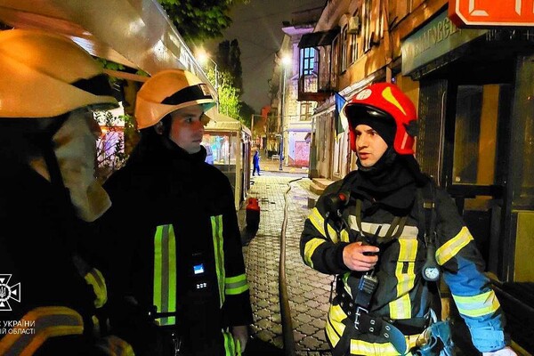 На Бунина в Одессе горел сэндвич-бар (фото) фото 3