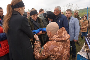 В Одесской области простились с погибшим Иваном Матвиенко  фото 3