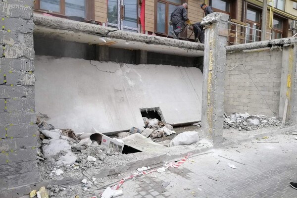 В Одессе демонтировали незаконный объект на Долгой фото 4